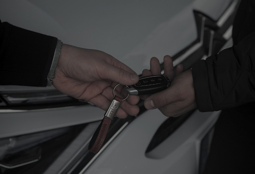 Compramos o seu carro Pereira e Sequeira